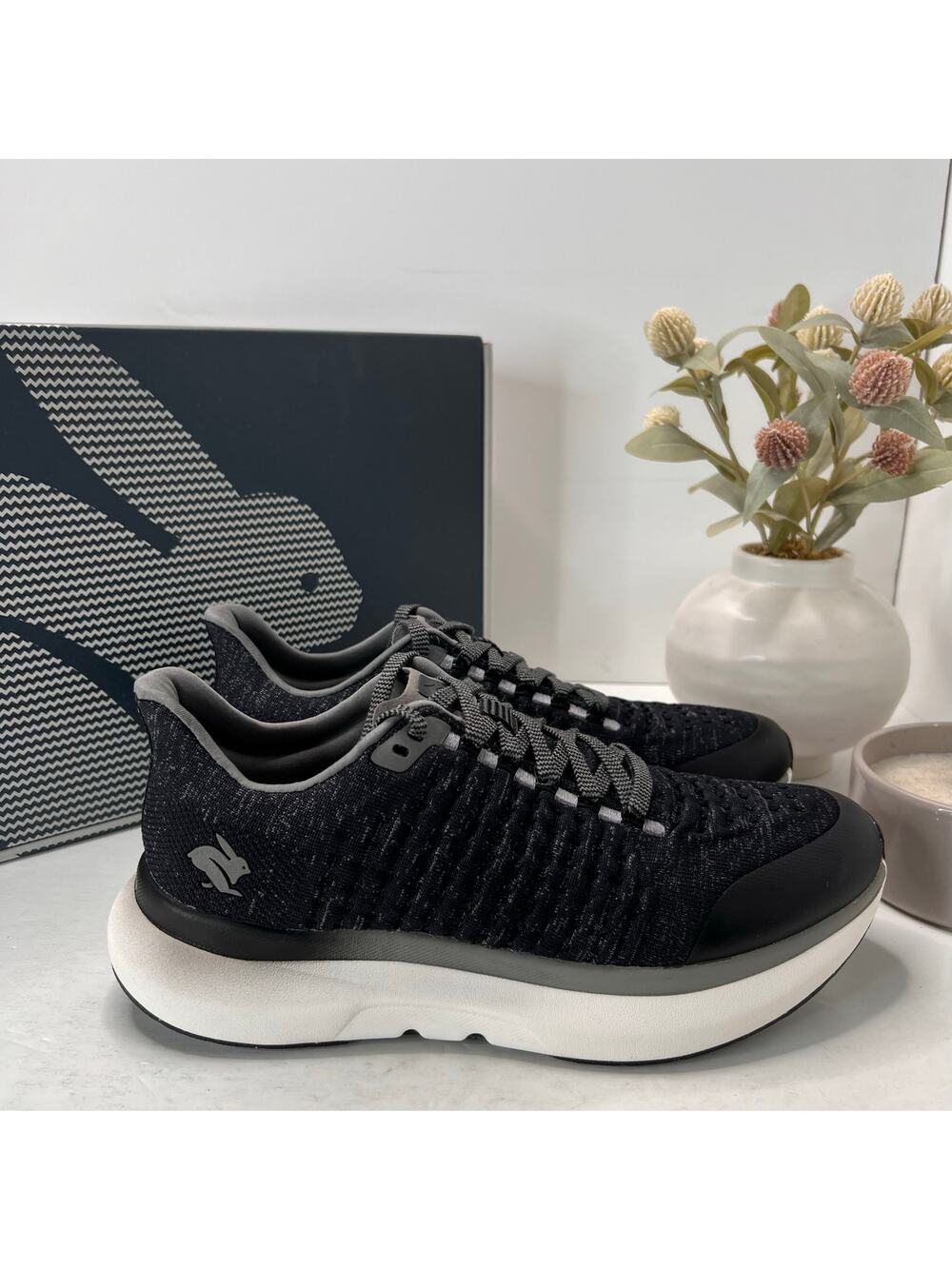 Rabbit Dream Chaser Running Shoes Sneaker Lace Up Black RMSDC-1 Men's 9M NWB